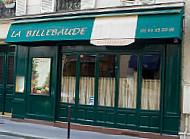 La Billebaude outside