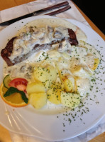 Steak- Kartoffelhaus food