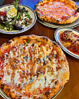 Square Peg Pizzeria food