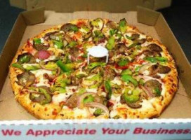 Cenario's Pizza Of Davis food