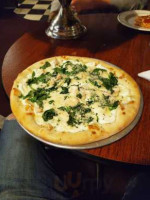 Giovanni's Pizzeria food