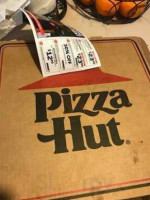 Pizza Hut food