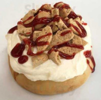 Cinnaholic food