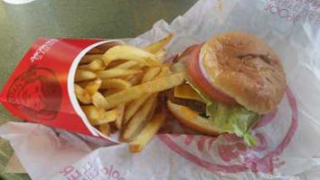 Wendy's Old Fashioned Hamburgers food