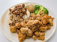 Hong Yun Chicken Rice food