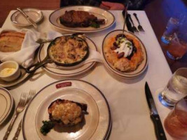 Kaminski's Chop House food