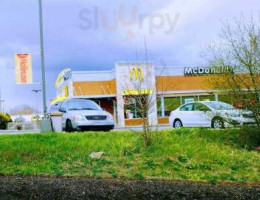 Mcdonald's outside