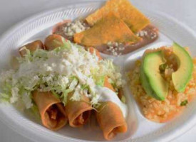 Taqueria Real De La Villa food