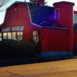 Donut World Esterno