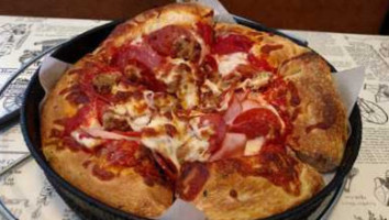 Alonzo's Pizza Depot food