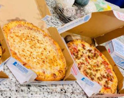 Domino's Pizza food