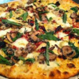 900 Degrees Neapolitan Pizzeria Cibo