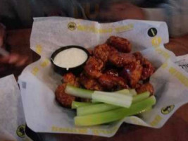 Buffalo Wild Wings food