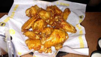 Buffalo Wild Wings food