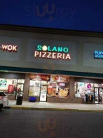 Solana Pizza Subs outside