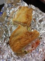 Momma Goldberg's Deli food