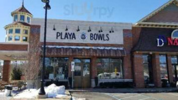 Playa Bowls outside