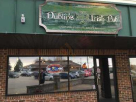 Dublins Irish Pub outside