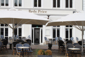 Brdr. Price inside