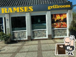 Ramses Zuidbroek outside