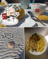 Beach Café De Zeester food