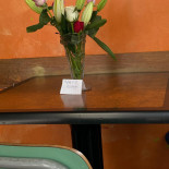 Bonnington Centre Cafe Dentro