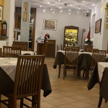 Le Acque inside