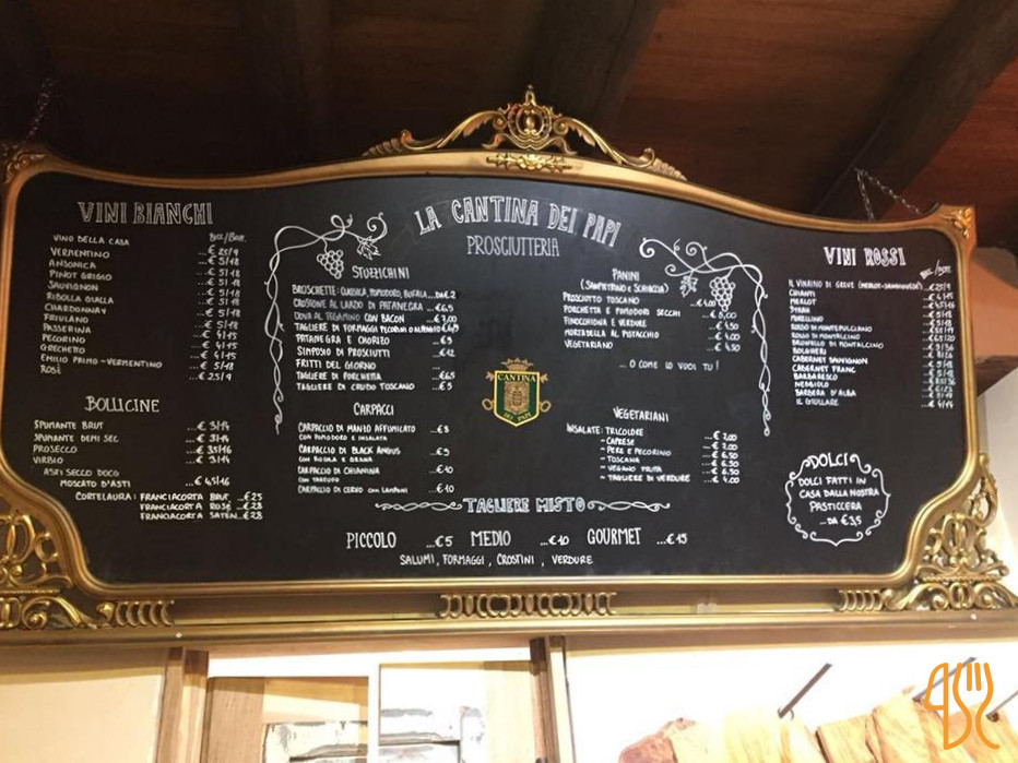 Prosciutteria Viterbo Cantina Dei Papi À l'intérieur