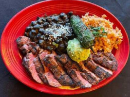 El 42 Cantina food