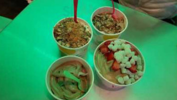 Tcby Frozen Yogurt Mrs.fields food