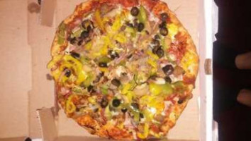 Amicci's Pizza food