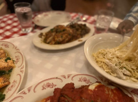 Maggiano's Little Italy food