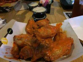 Buffalo Wild Wings food