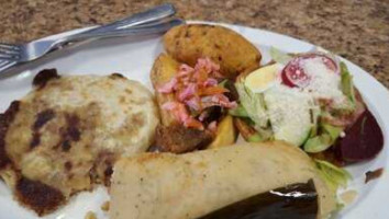 El Salvadoreno food