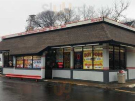 Mickey's Gyros Ribs outside