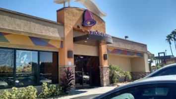 Taco Bell outside