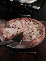 Gallagher's Pizza food