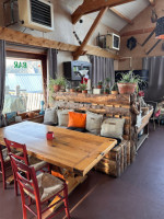 Le Chalet Du Pic food