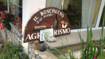 Agriturismo Il Boschetto outside