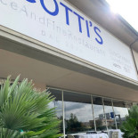 Scotti's Extérieur