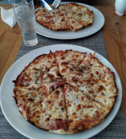 Pizzeria food