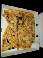 Super Pizza food