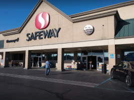 Safeway Liquor food