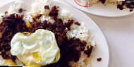 Rodic's Diner food