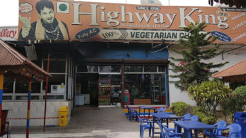 Highway King Vaishno Dhaba inside