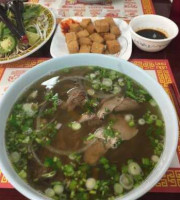 Pho 888 food