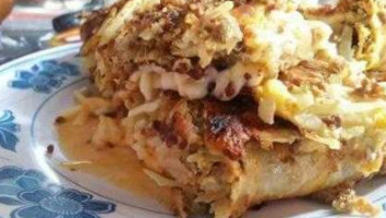 Majid Murtabak Cheese food