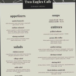 Two Eagles Cafe Dentro