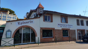 Mont Relais Gaillard La Taverne food