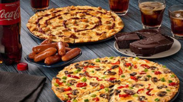 Debonairs Pizza food